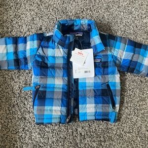 NWT Patagonia baby down sweater 3-6 months big blue plaid check